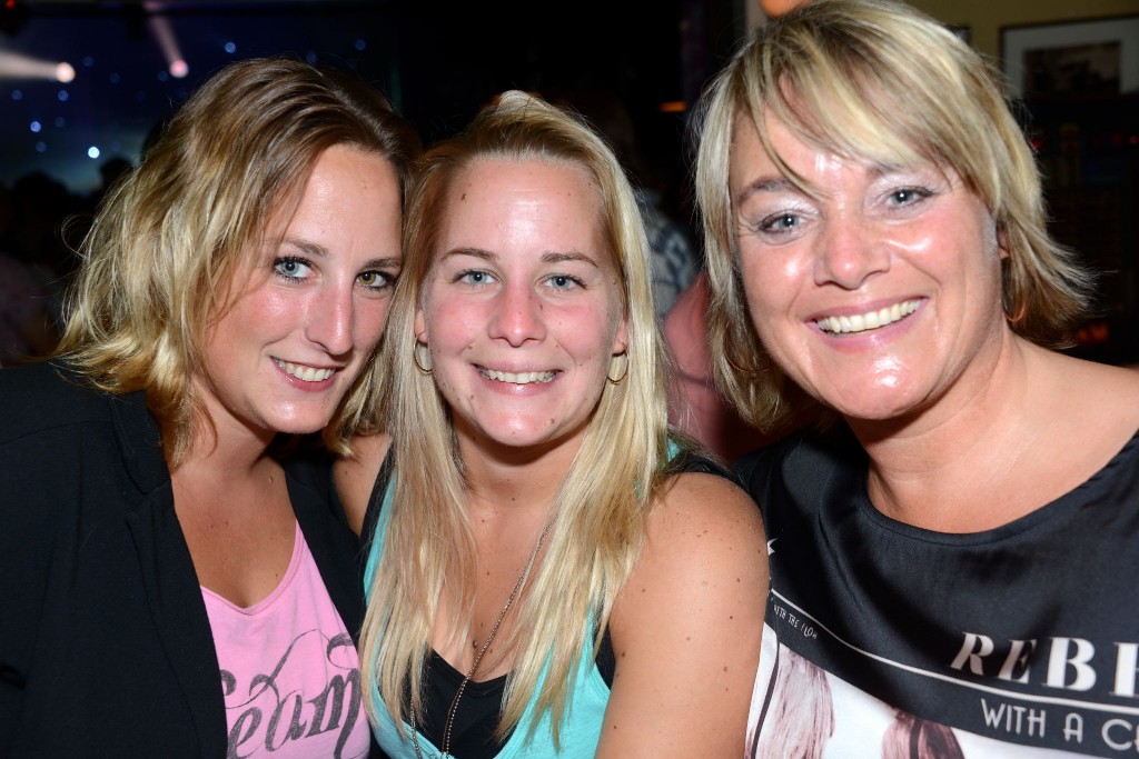 ../Images/Donderdagavond kermis VdG 046.jpg